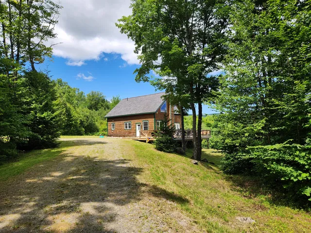 $269,900 | 100 White Schoolhouse Road, Wilton, ME 04294
