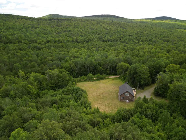 $269,900 | 100 White Schoolhouse Road, Wilton, ME 04294