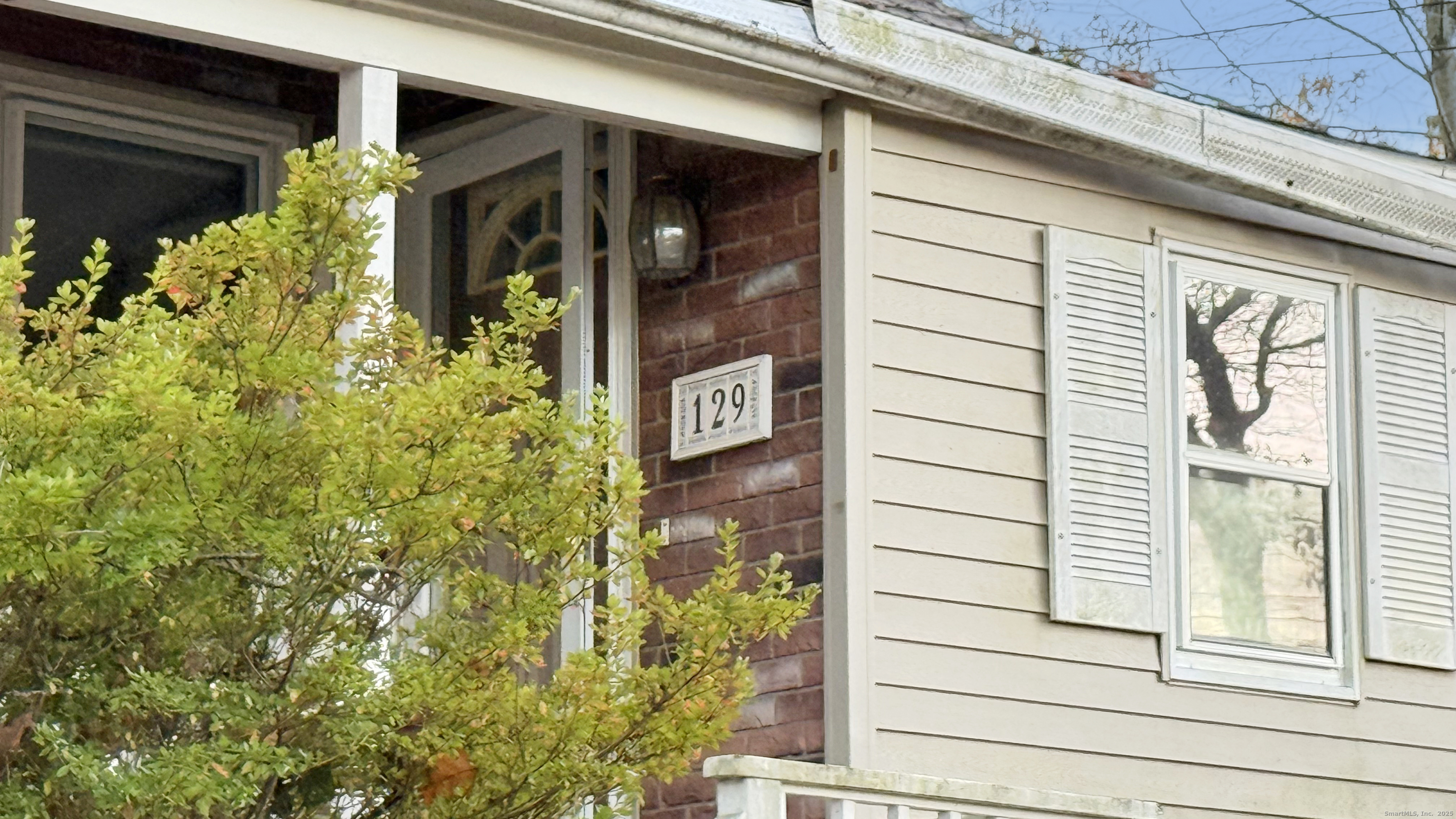 129 Old Ansonia Road Seymour, CT 06483 - Photo 2 of 20