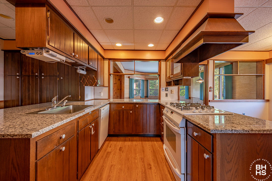 1341 State Rte 3 Bloomingdale, NY 12913 - Photo 7 of 62