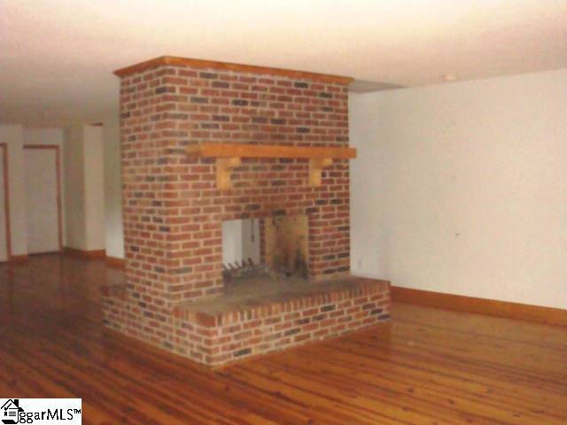 478 Carrick Creek Road Pickens, SC 29671 - Photo 8 of 21 Gallery Image 8