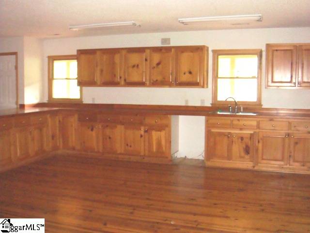 478 Carrick Creek Road Pickens, SC 29671 - Photo 9 of 21 Gallery Image 9