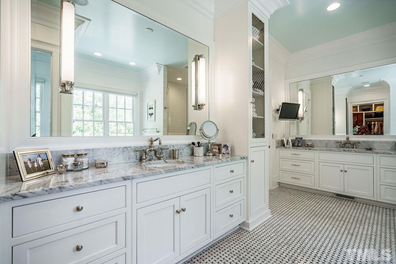 715 Staley Court Raleigh, NC 27609 - Photo 14 of 26 Gallery Image 14