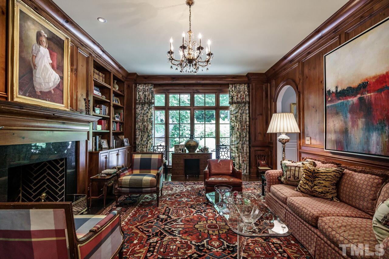 715 Staley Court Raleigh, NC 27609 - Photo 5 of 26 Gallery Image 5