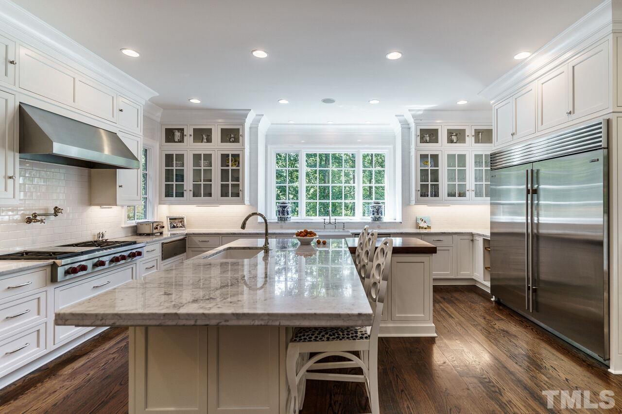 715 Staley Court Raleigh, NC 27609 - Photo 8 of 26 Gallery Image 8