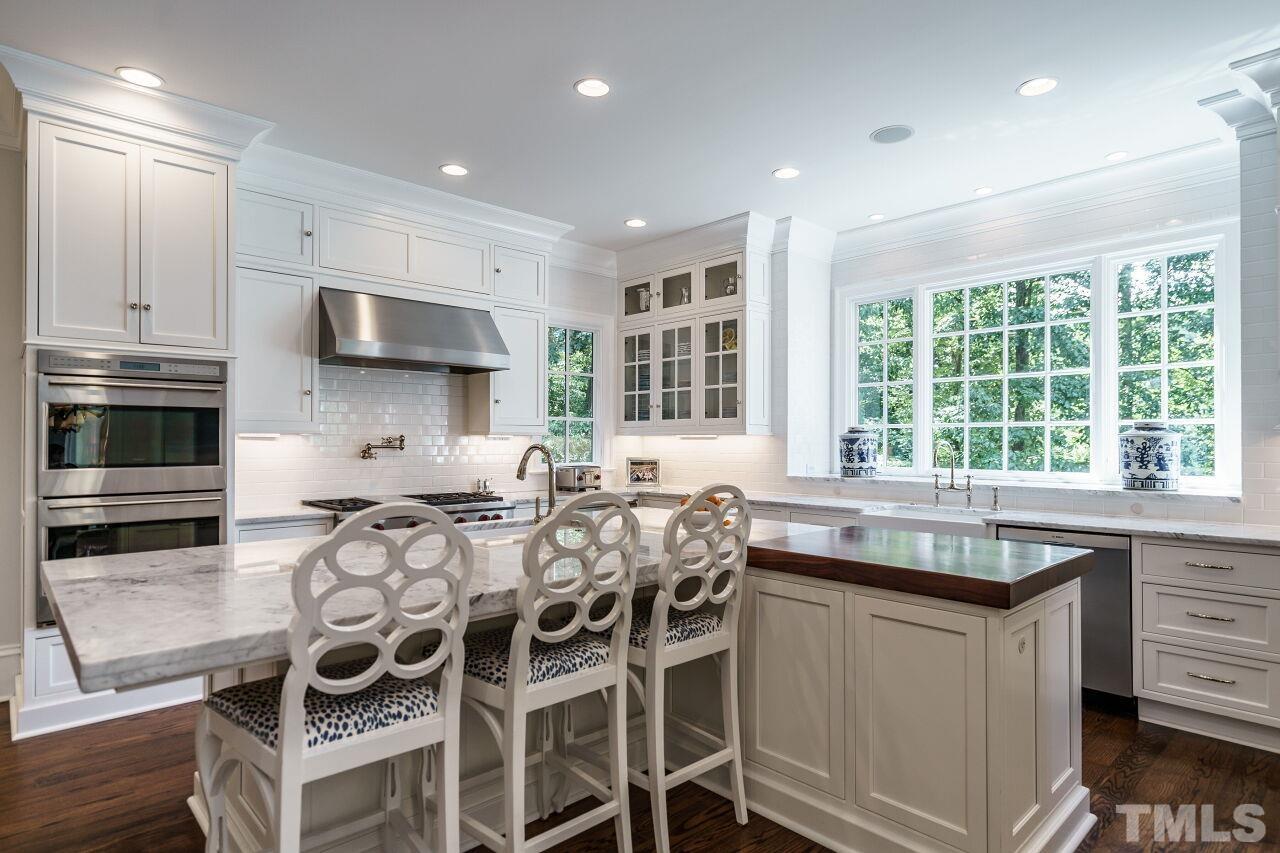 715 Staley Court Raleigh, NC 27609 - Photo 9 of 26 Gallery Image 9