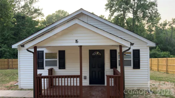 $260,000 | 15 Groves Street, Cramerton, NC 28032