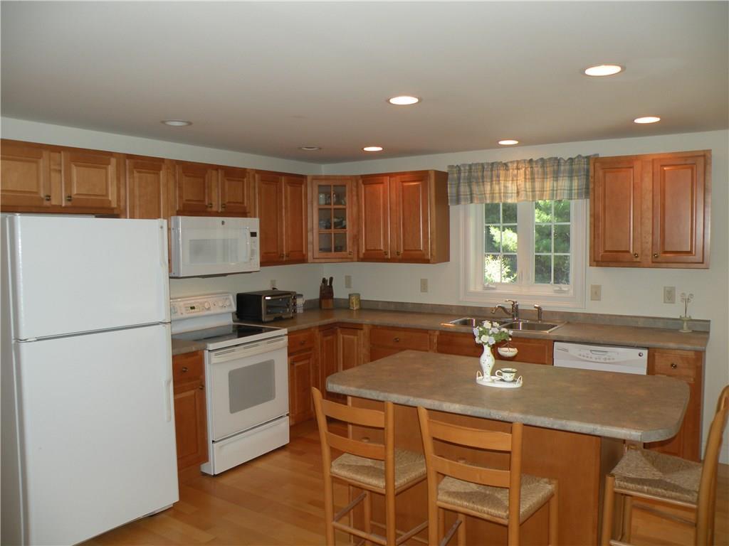 5 Chase Street Standish, ME 04084 - Photo 10 of 32 Photo