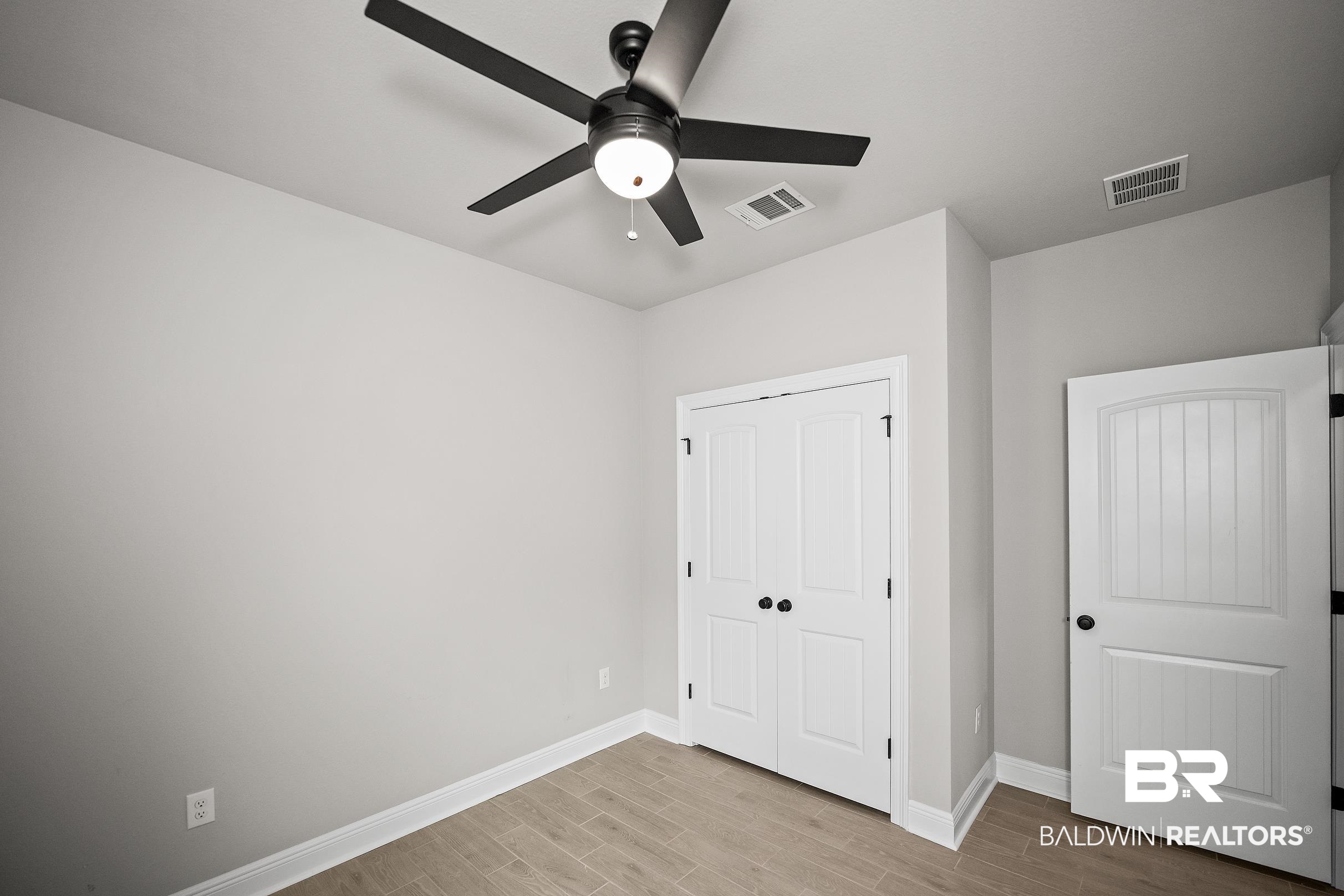 1610 Fenton Circle Foley, AL 36535 - Photo 25 of 32