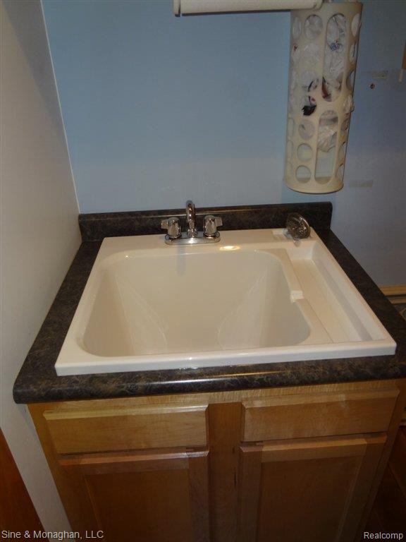 4204 Neuman Road St. Clair, MI 48079 - Photo 18 of 37 17a-deep laundry tub - Copy.jpg