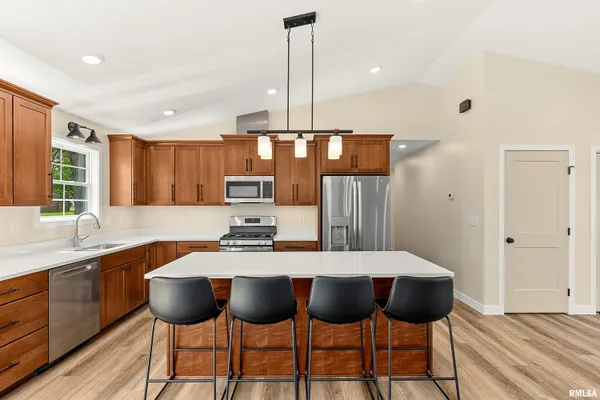 $340,000 | 350 East 4th Street, El Paso, IL 61738