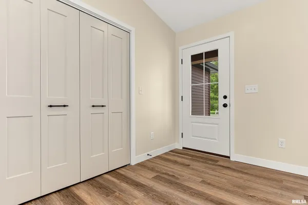 $340,000 | 350 East 4th Street, El Paso, IL 61738