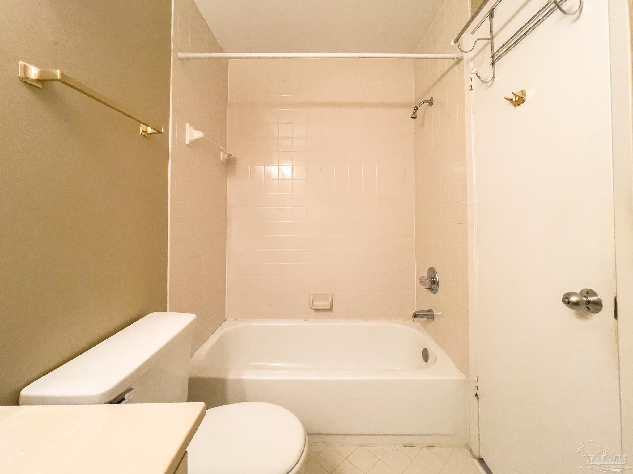 14100 River Road, Unit 331 Pensacola, FL 32507 - Photo 13 of 35