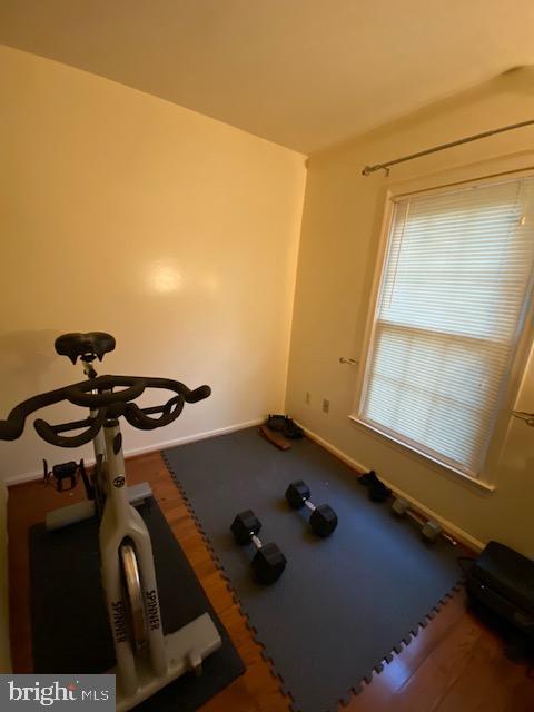 8564 Springfield Oaks Drive Springfield, VA 22153 - Photo 15 of 31 Gallery Image 15