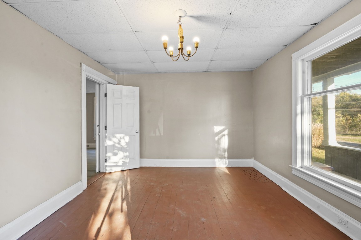 539 Broad Street Waverly, NY 14892 - Photo 8 of 48