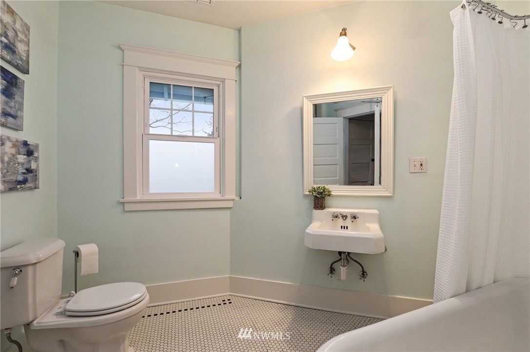120 North 46th Street Seattle, WA 98103 - Photo 15 of 30 Gallery Image 15