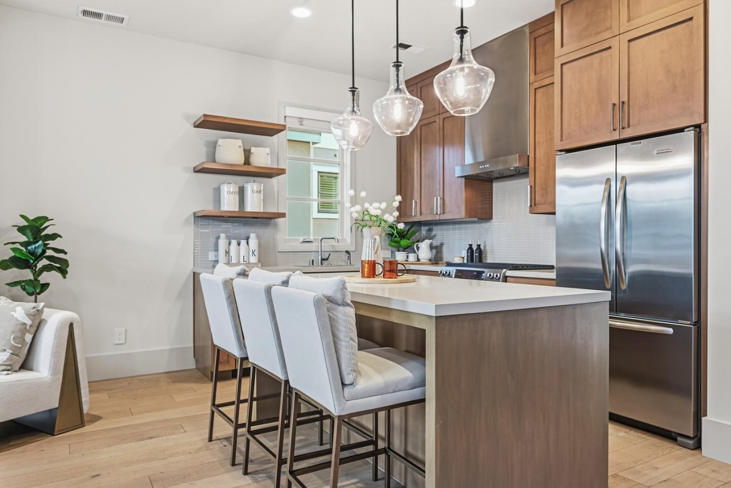 958 California Street Mountain View, CA 94041 - Photo 7 of 29