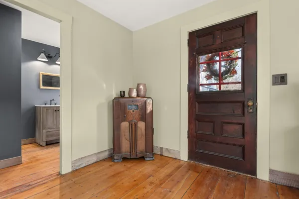 $439,900 | 19 Sinclair Road, Johnson, VT 05656