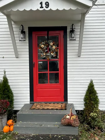 $450,000 | 19 Sinclair Road, Johnson, VT 05656