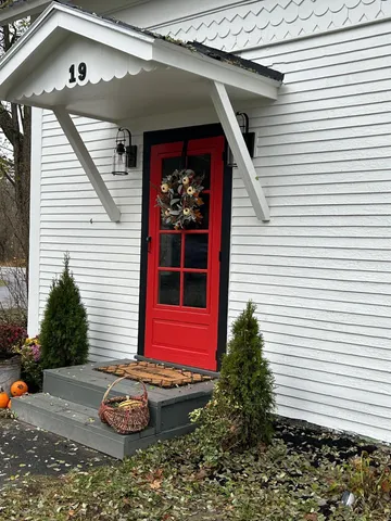 $450,000 | 19 Sinclair Road, Johnson, VT 05656