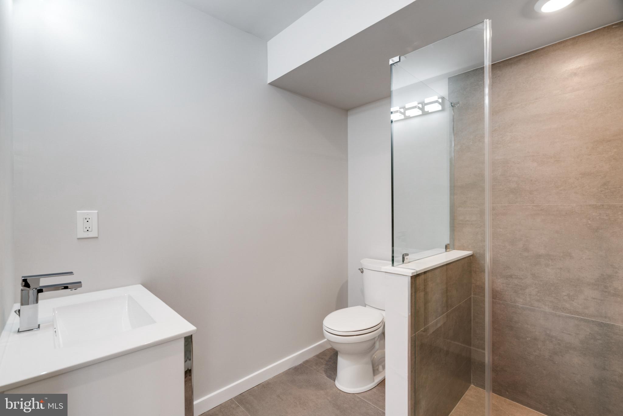 428 Master Street, Unit A3 Philadelphia, PA 19122 - Photo 20 of 40