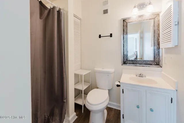 $179,900 | 108 Lake Place Condo Drive, White Lake, NC 28337