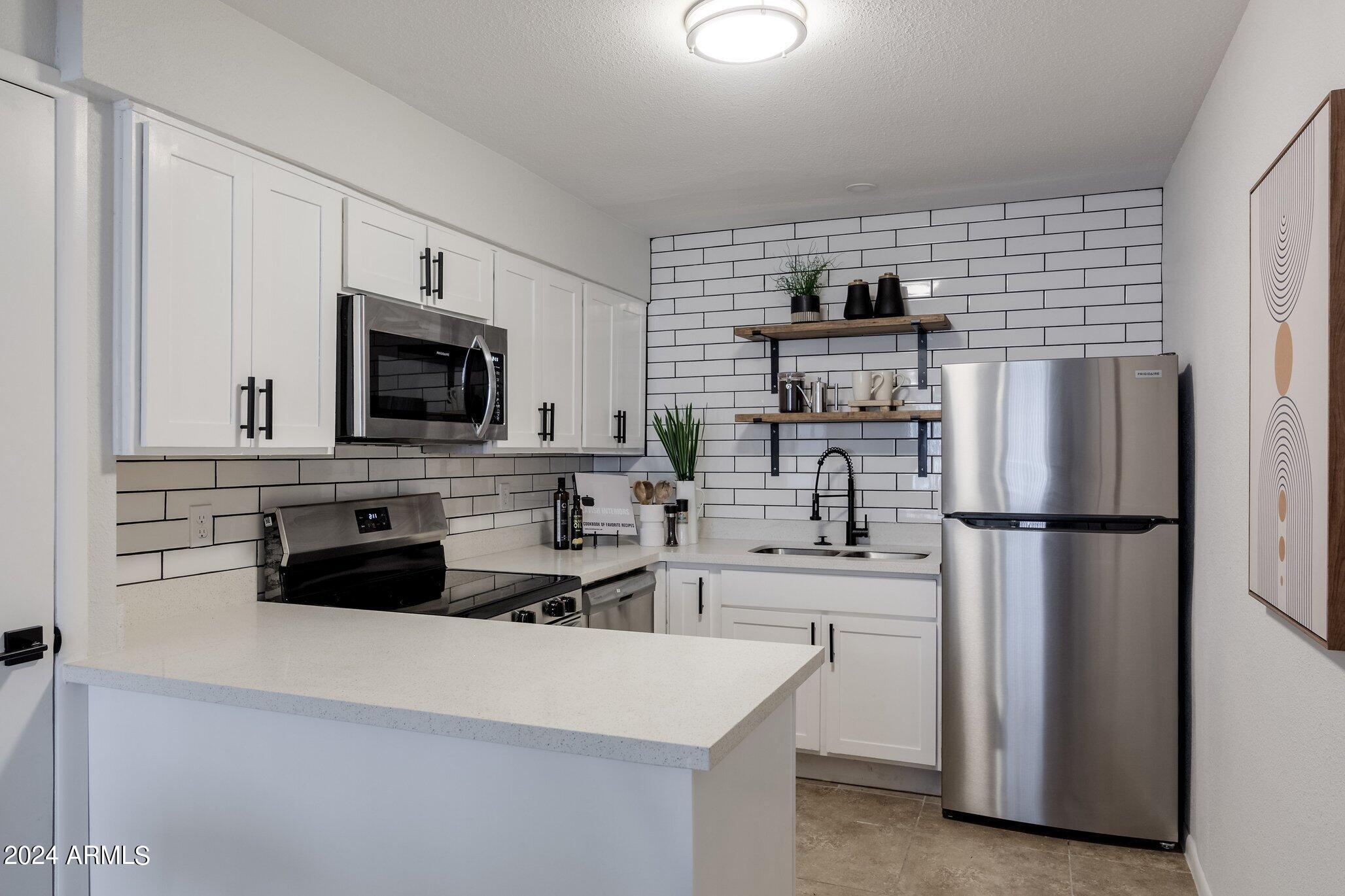 1615 North 51st Street, Unit 7 Phoenix, AZ 85008 - Photo 8 of 18 51st (9).jpg-SMALL