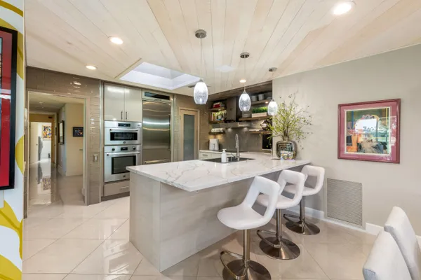 $1,289,000 | 10 Lafayette Drive, Rancho Mirage, CA 92270