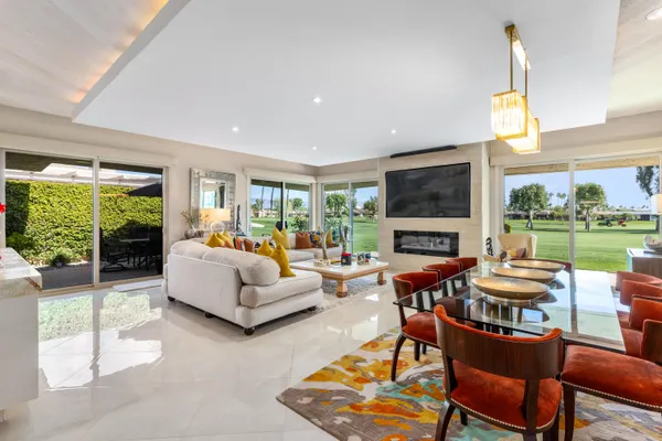 $1,289,000 | 10 Lafayette Drive, Rancho Mirage, CA 92270