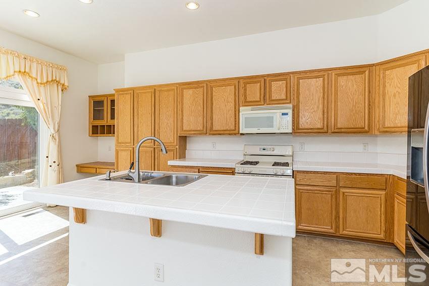 3085 Roxbury Drive Reno, NV 89523 - Photo 4 of 22 Photo 4