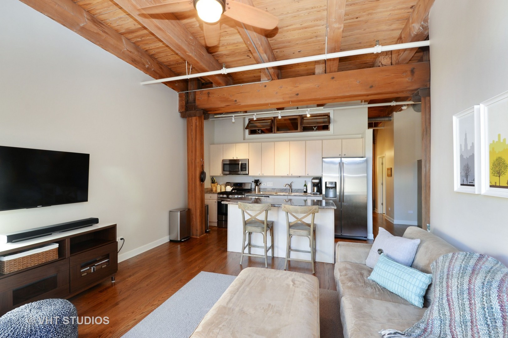 1330 West Monroe Street, Unit 212 Chicago, IL 60607 - Photo 3 of 13