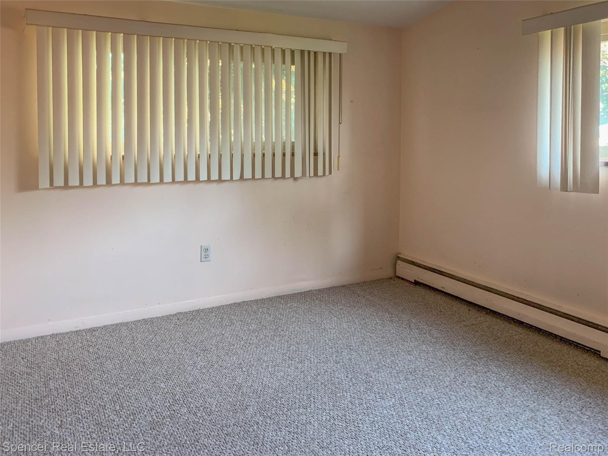 11186 Canal Road Sterling Heights, MI 48314 - Photo 17 of 20 IMG_0499.jpg