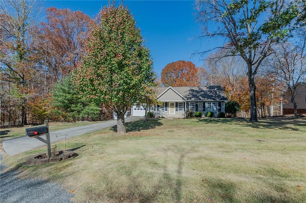 242 Jala Lane Lexington, NC 27292 - Photo 2 of 27