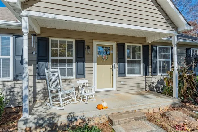 $259,900 | 242 Jala Lane, Lexington, NC 27292