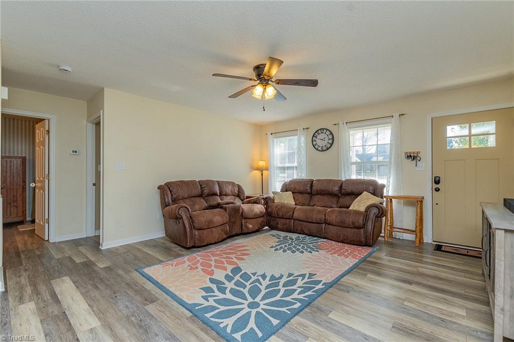 242 Jala Lane Lexington, NC 27292 - Photo 8 of 27