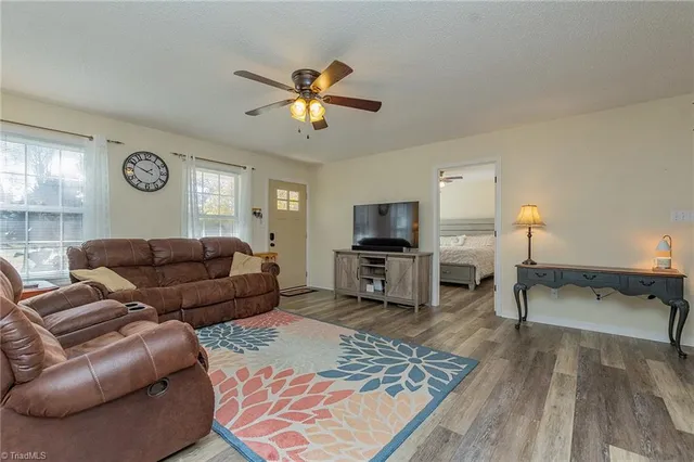 $259,900 | 242 Jala Lane, Lexington, NC 27292