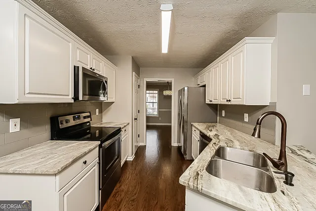 $2,390 | 60 Berkshire Run, Covington, GA 30016