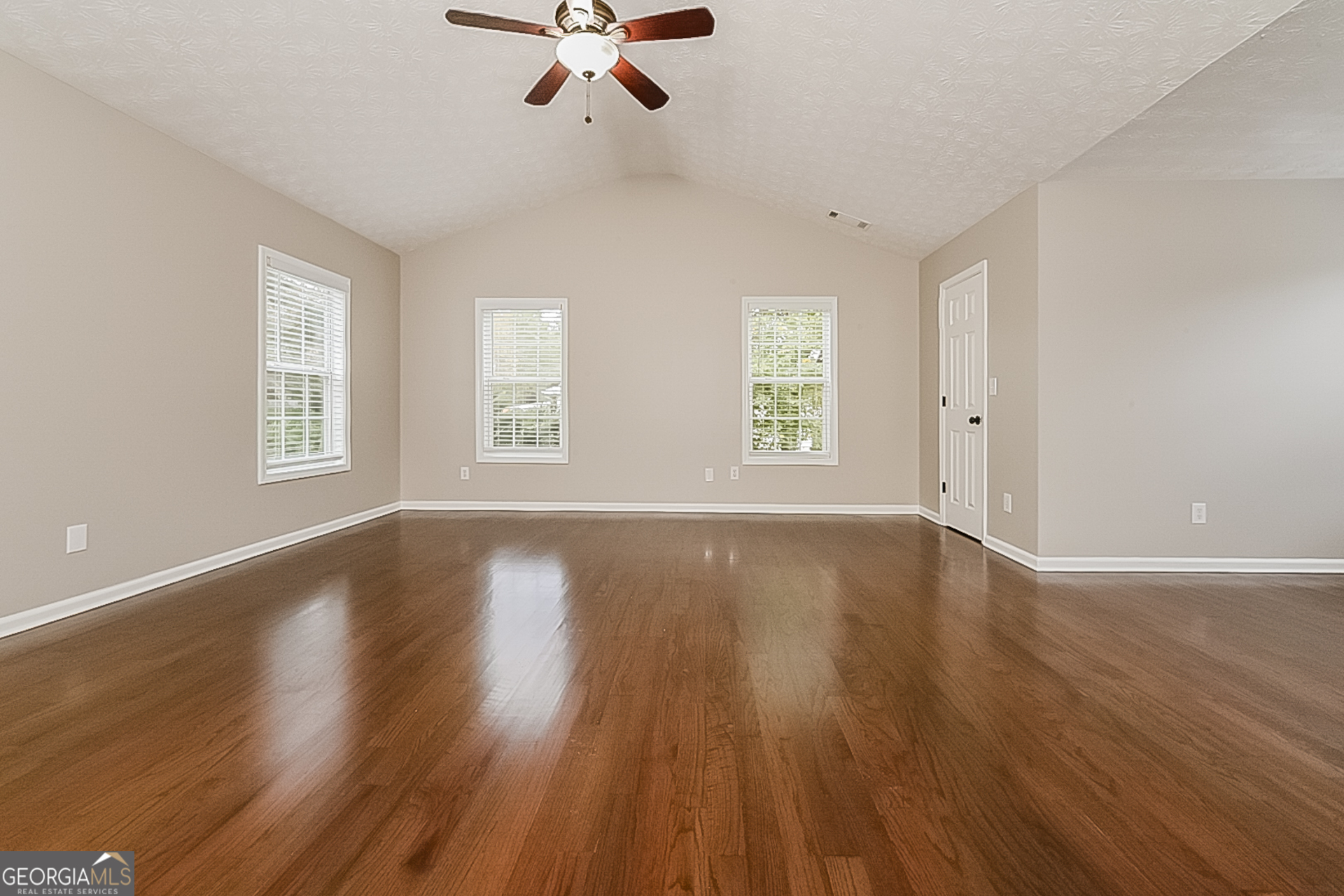 60 Berkshire Run Covington, GA 30016 - Photo 6 of 17