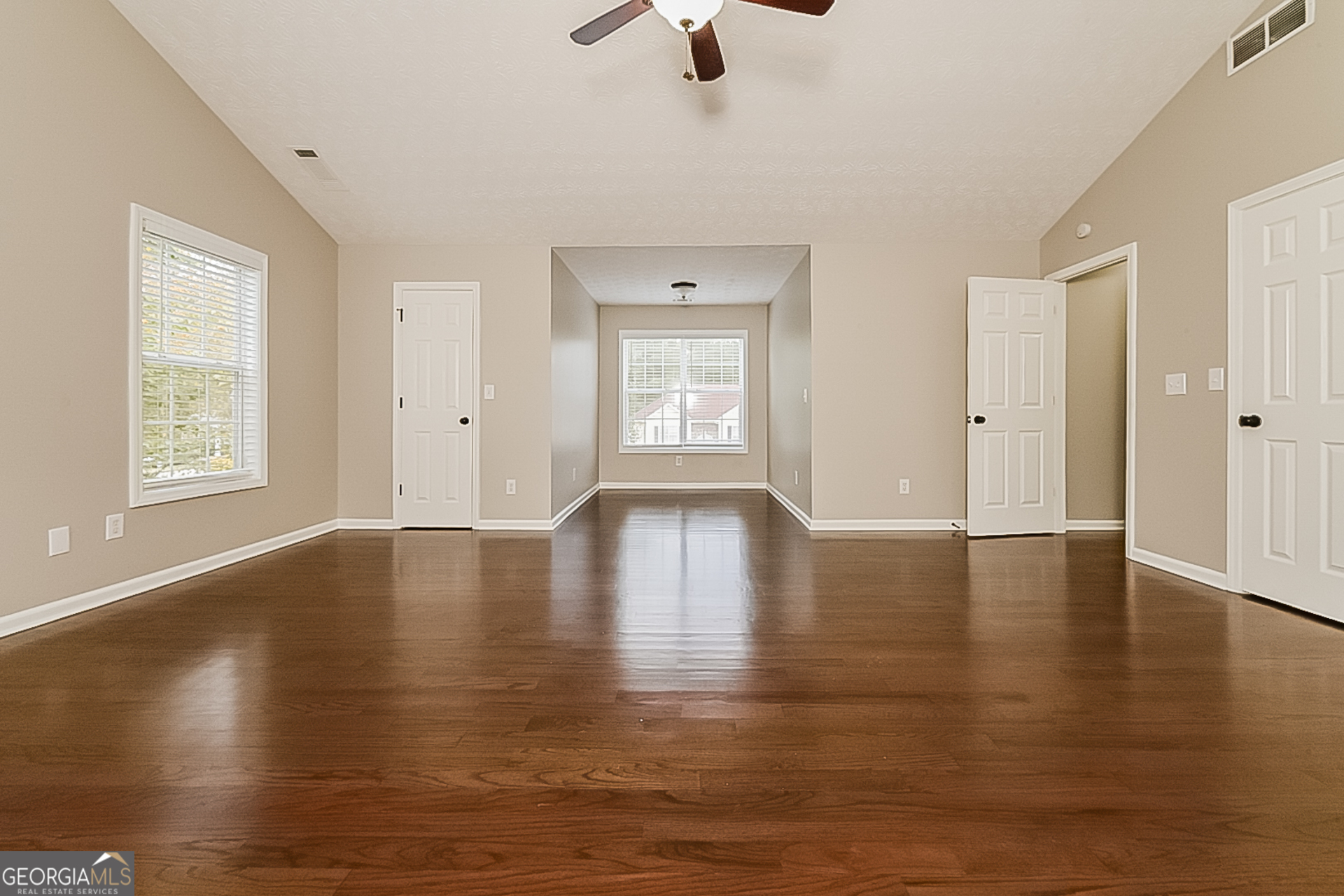 60 Berkshire Run Covington, GA 30016 - Photo 7 of 17