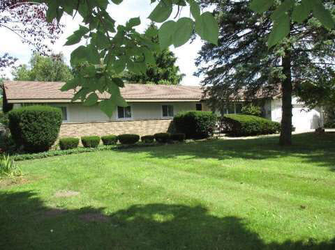11200 Coldwater Road Flushing, MI 48433 - Photo 1 of 15 20445998.JPG