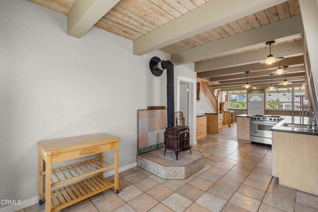 148 Los Angeles Avenue Oxnard, CA 93035 - Photo 12 of 40