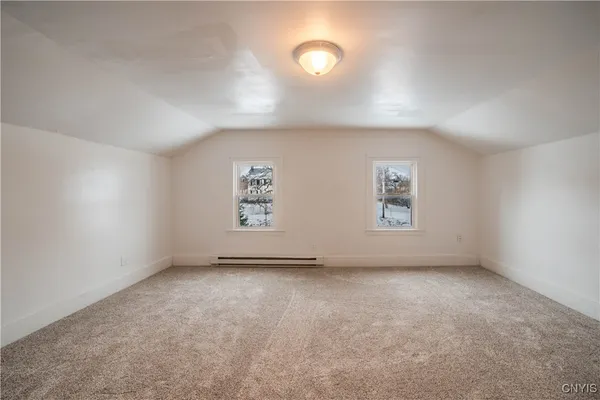 $529,900 | 8376 Highway 20, Pompey, NY 13104