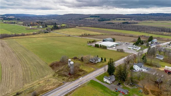 $529,900 | 8376 Highway 20, Pompey, NY 13104