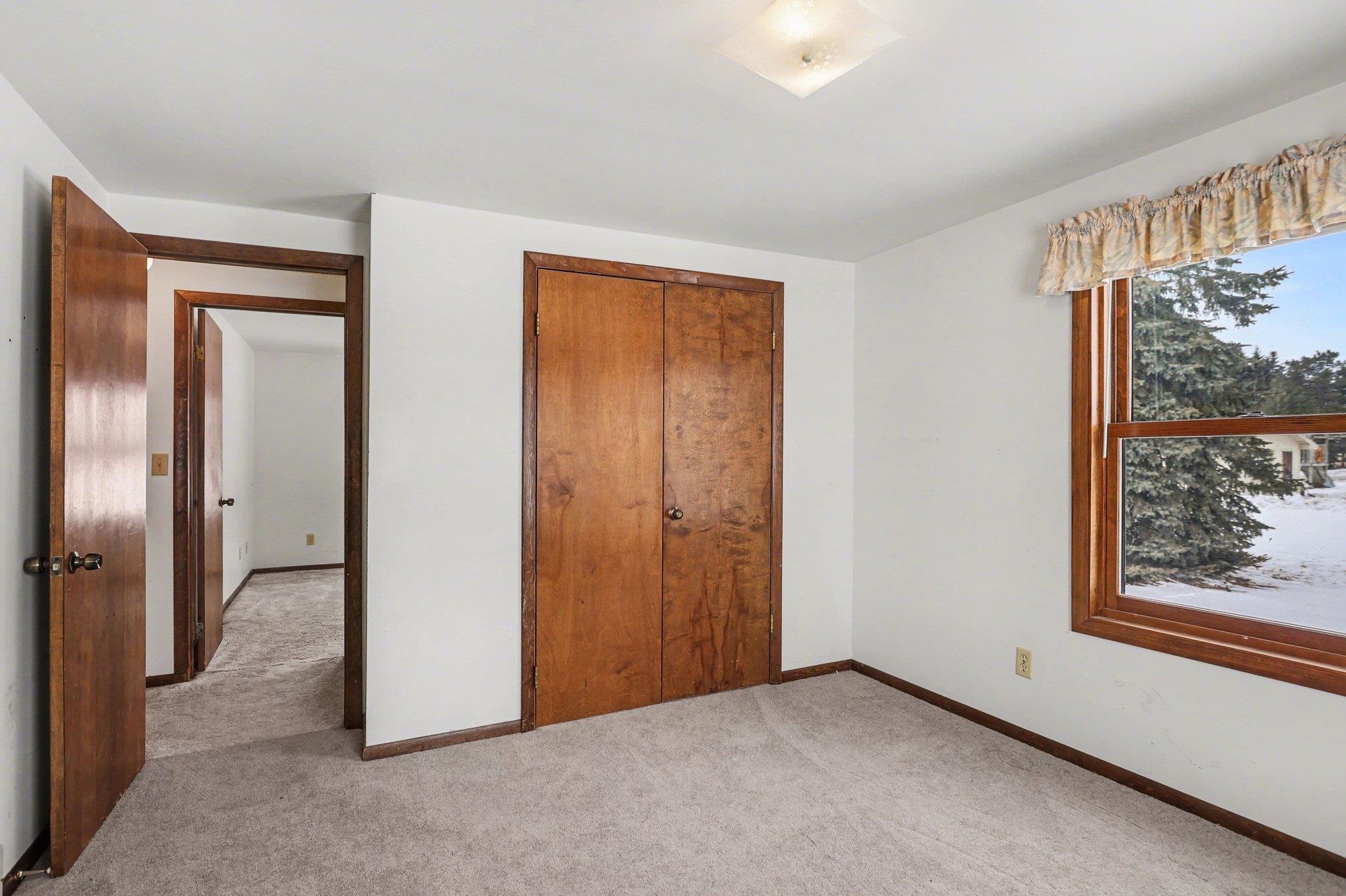 780 South Mackinaw Road Kawkawlin, MI 48631 - Photo 15 of 28