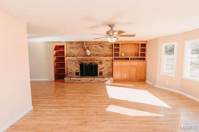 $415,000 | 42485 Hwy Bb, Dixon, MO 65459