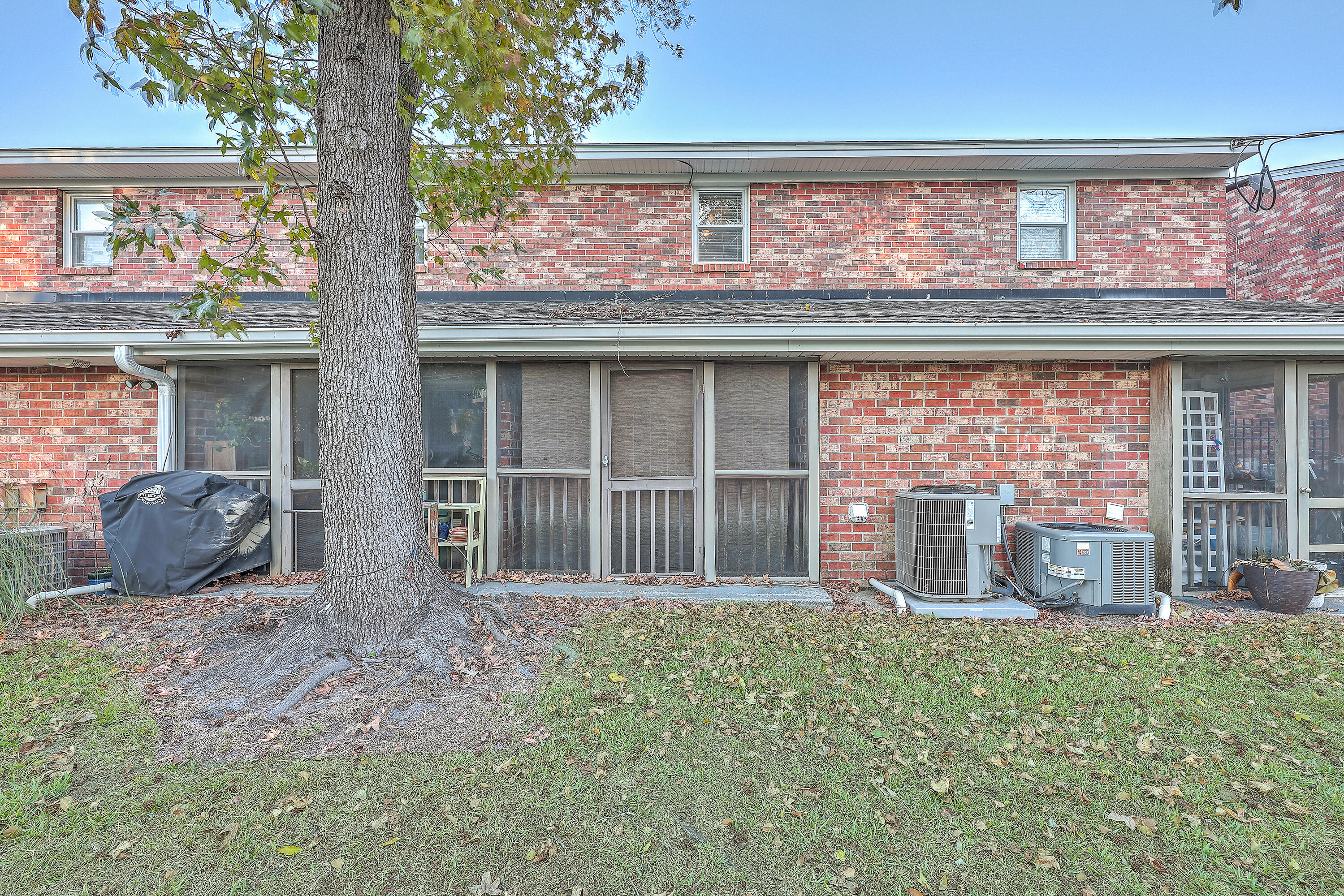 1852 Mepkin Road, Unit F2 Charleston, SC 29407 - Photo 20 of 23 ZYN_4715_16_17_18_19_20_21