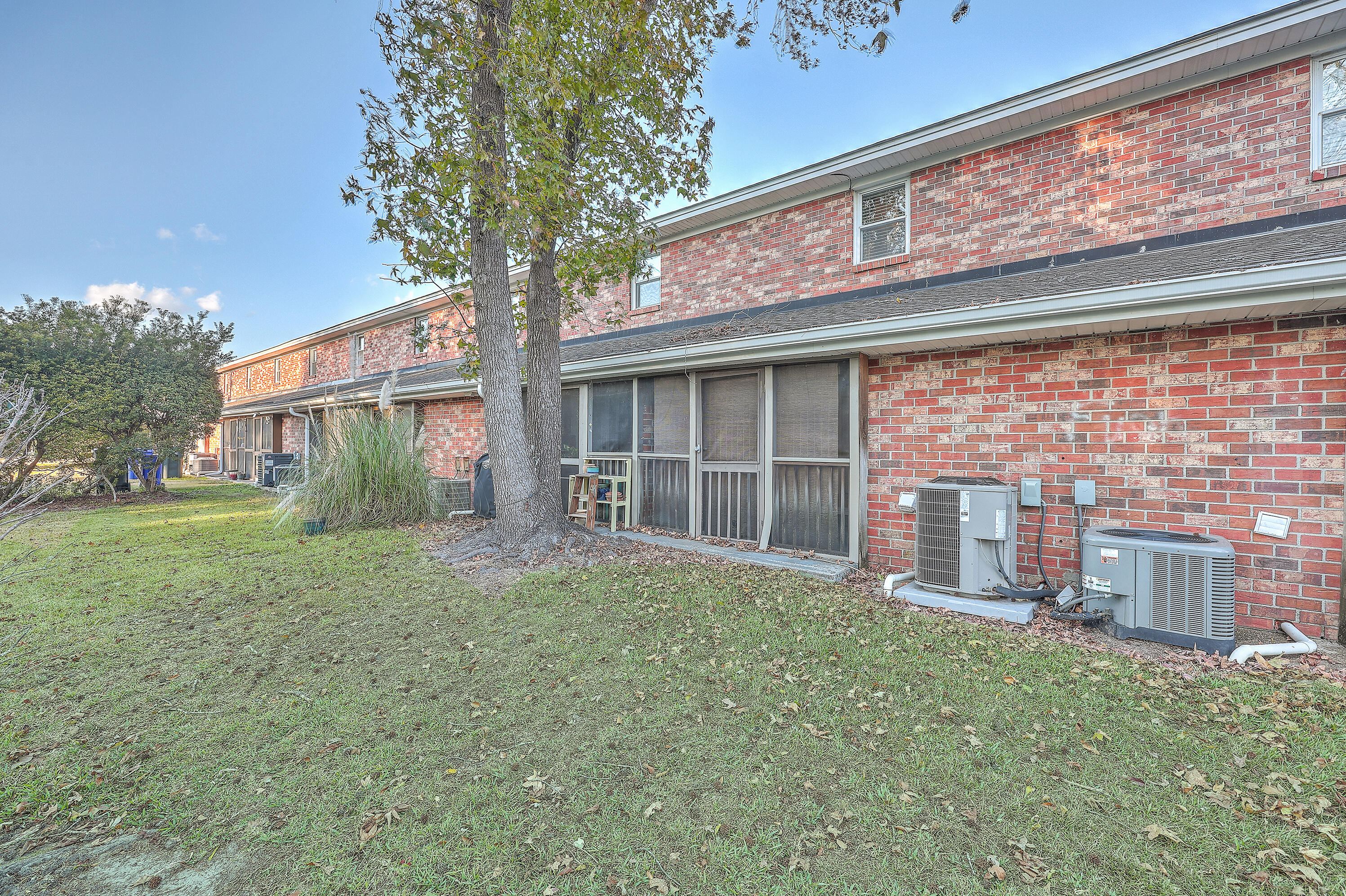 1852 Mepkin Road, Unit F2 Charleston, SC 29407 - Photo 21 of 23 ZYN_4722_3_4_5_6_7_8