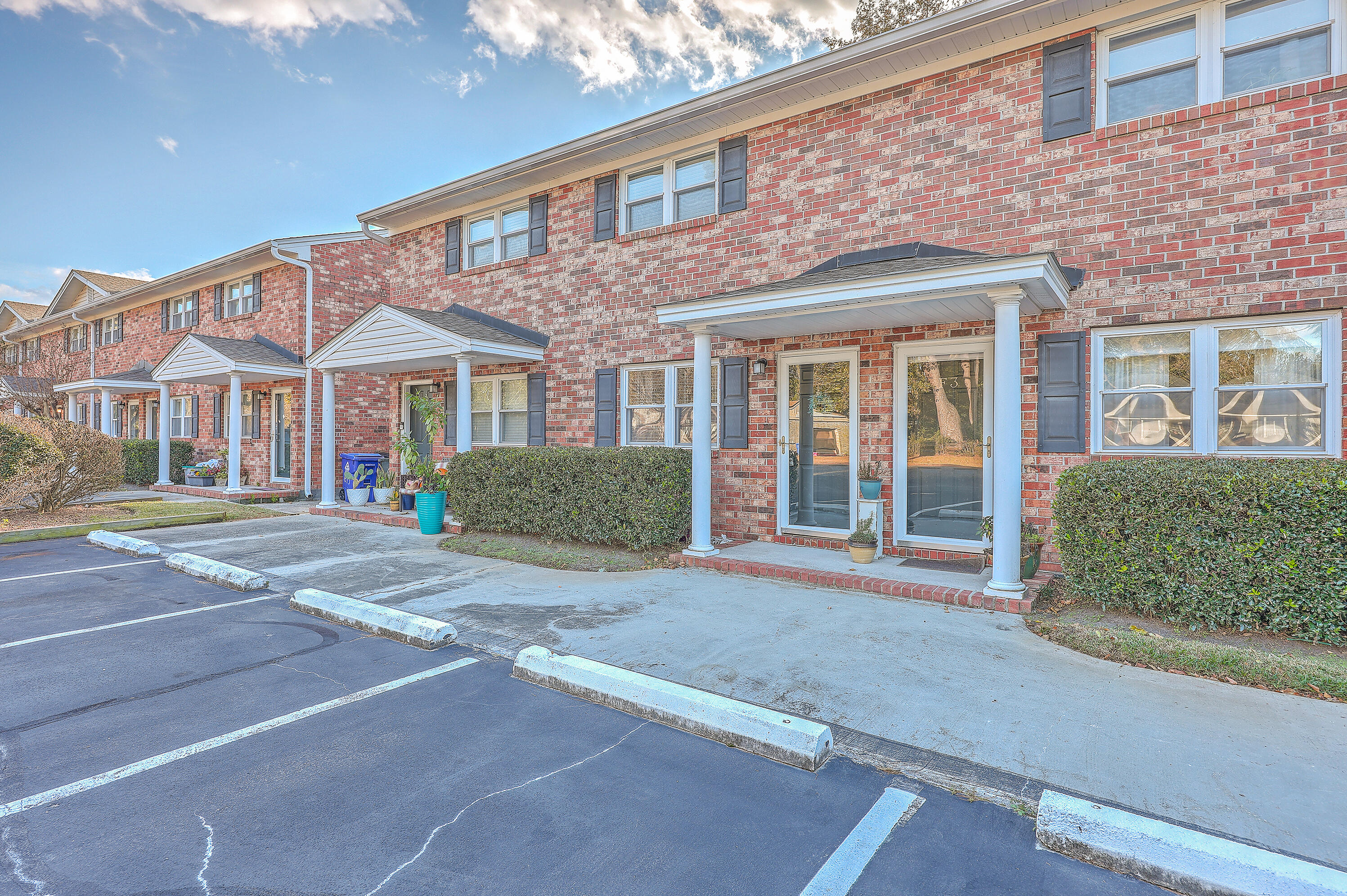 1852 Mepkin Road, Unit F2 Charleston, SC 29407 - Photo 23 of 23 ZYN_4561_2_3_4_5_6_7