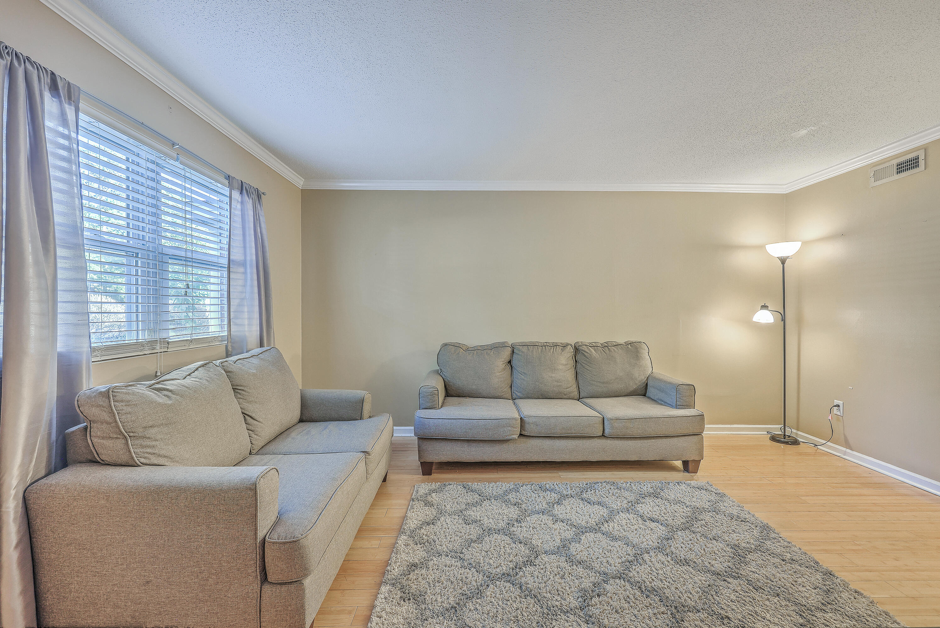 1852 Mepkin Road, Unit F2 Charleston, SC 29407 - Photo 4 of 23 ZYN_4603_4_5_6_7_8_9