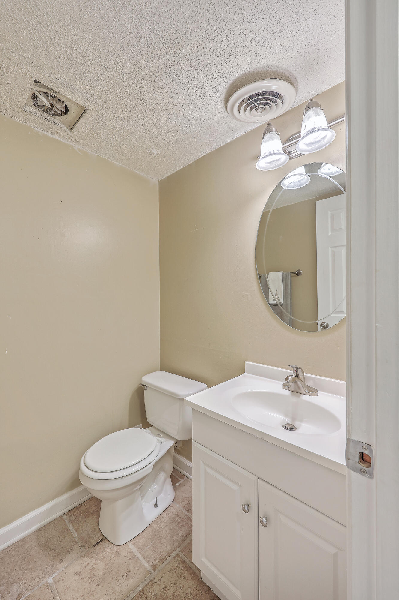 1852 Mepkin Road, Unit F2 Charleston, SC 29407 - Photo 7 of 23 ZYN_4624_25_26_27_28_29_30